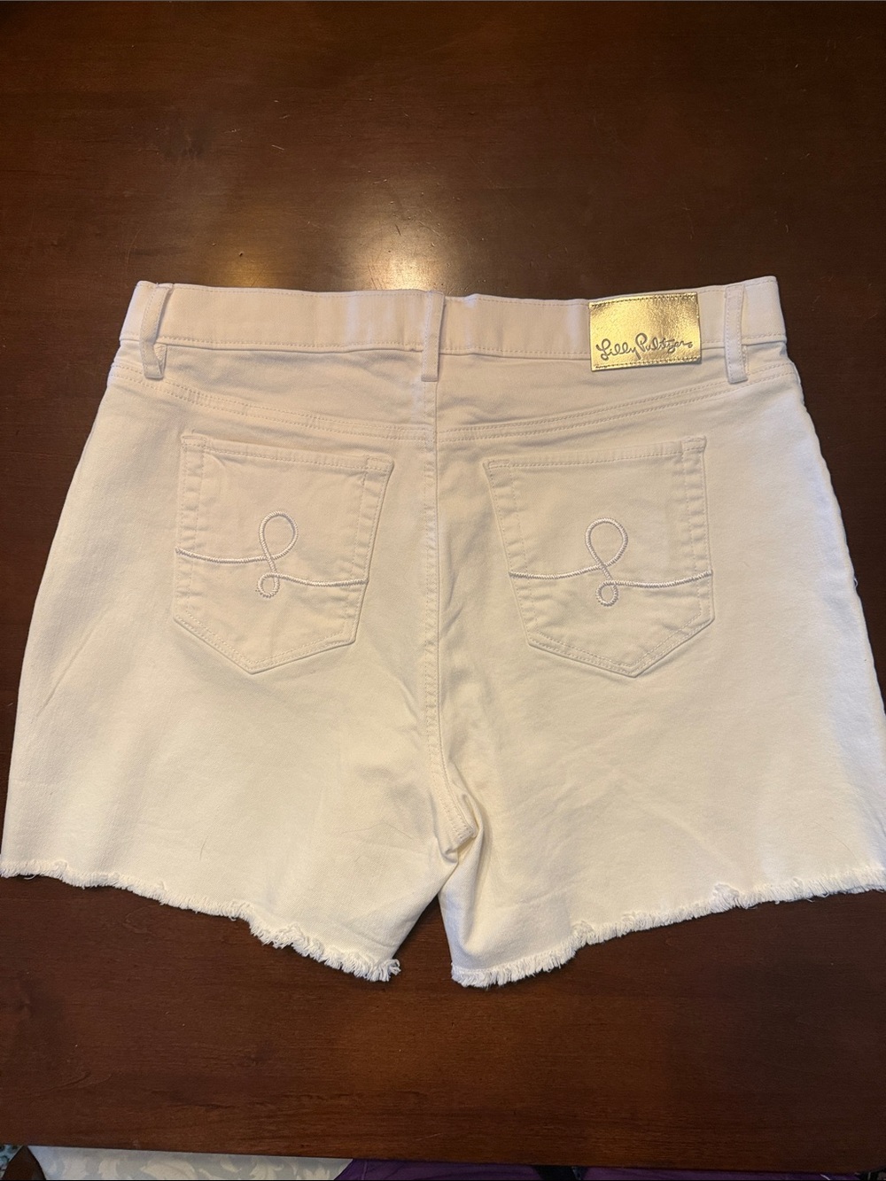 Lilly Pulitzer White Frayed Hem Denim Shorts NWT - Picture 3 of 11